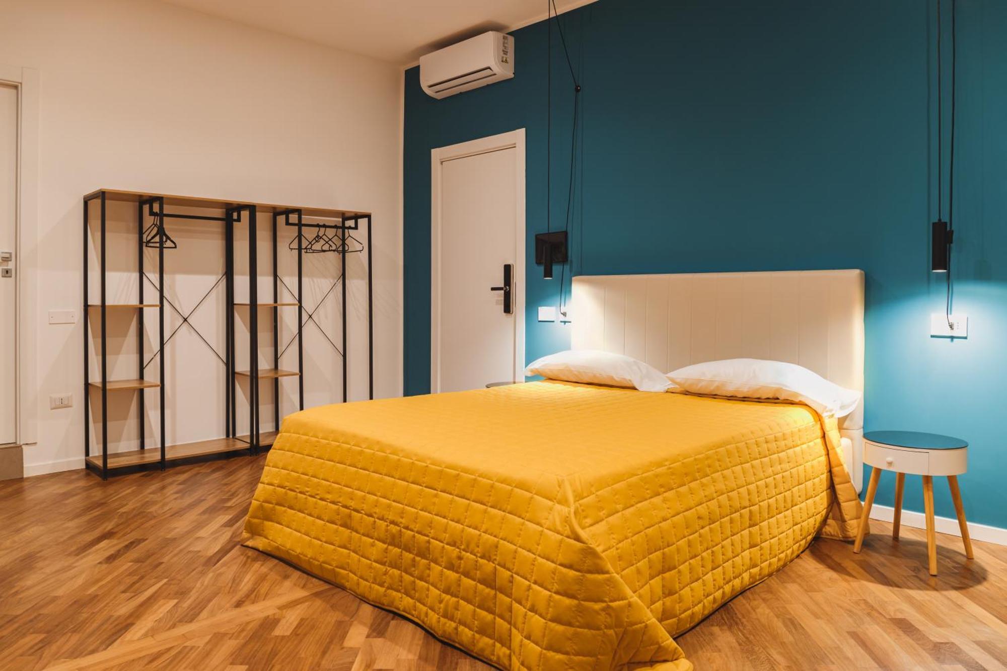 Attico33 * Naples